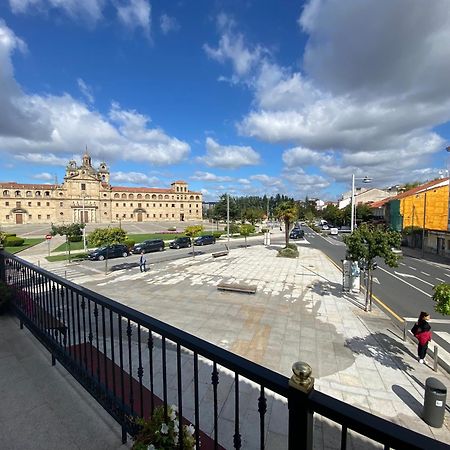 Apartamento Campo De La Compania Monforte De Lemos Exterior foto
